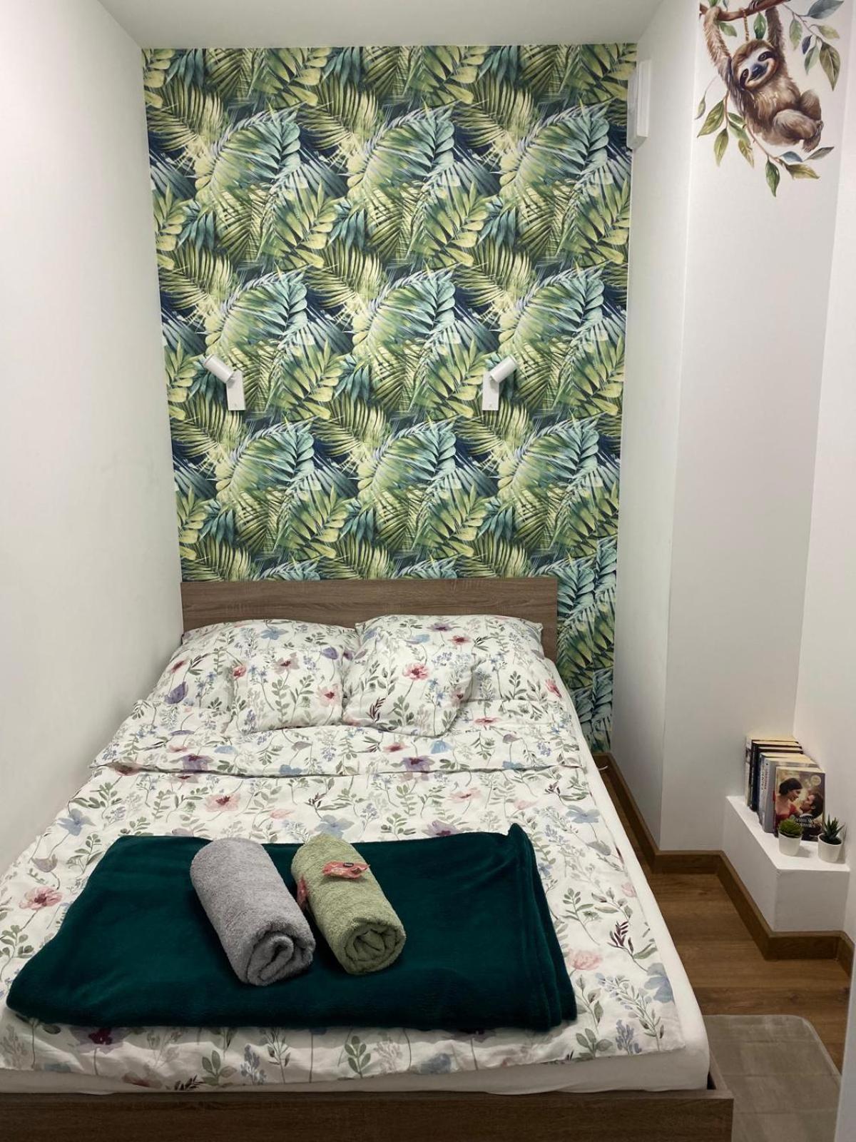 Apartament Em *