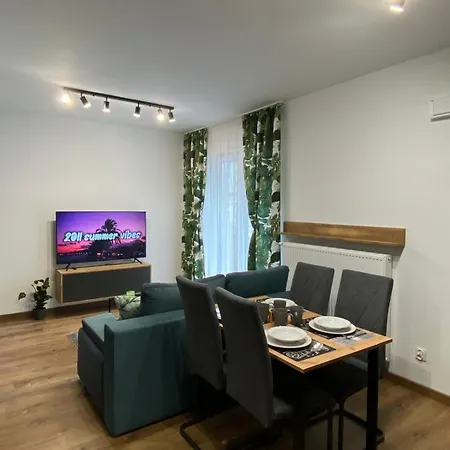 Em Room Краків Екстер'єр фото
