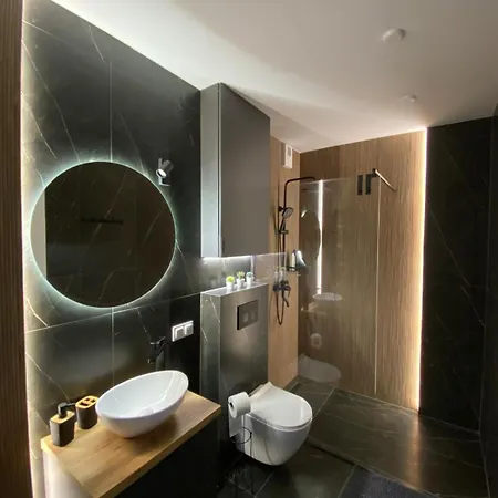Em Room Краків Екстер'єр фото